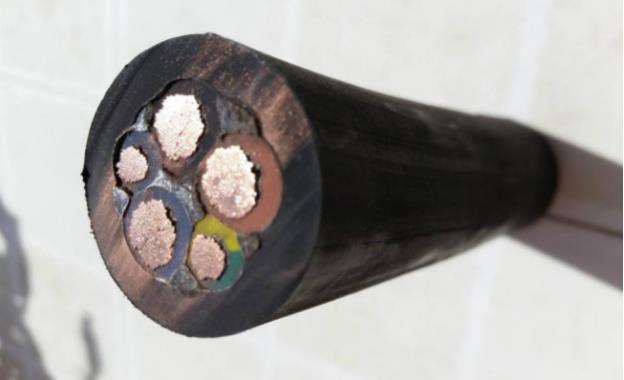 針對耐火電纜的承擔溫度依據是什么.jpg 針對耐火電纜的承擔溫度依據是什么.jpg